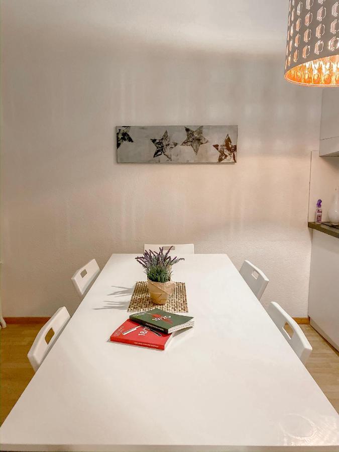 Lakeside Center Appartement *